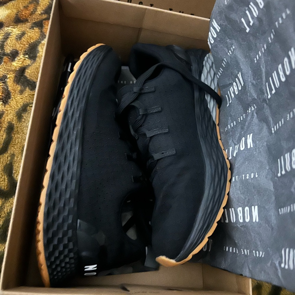 NOBULL size 6.5